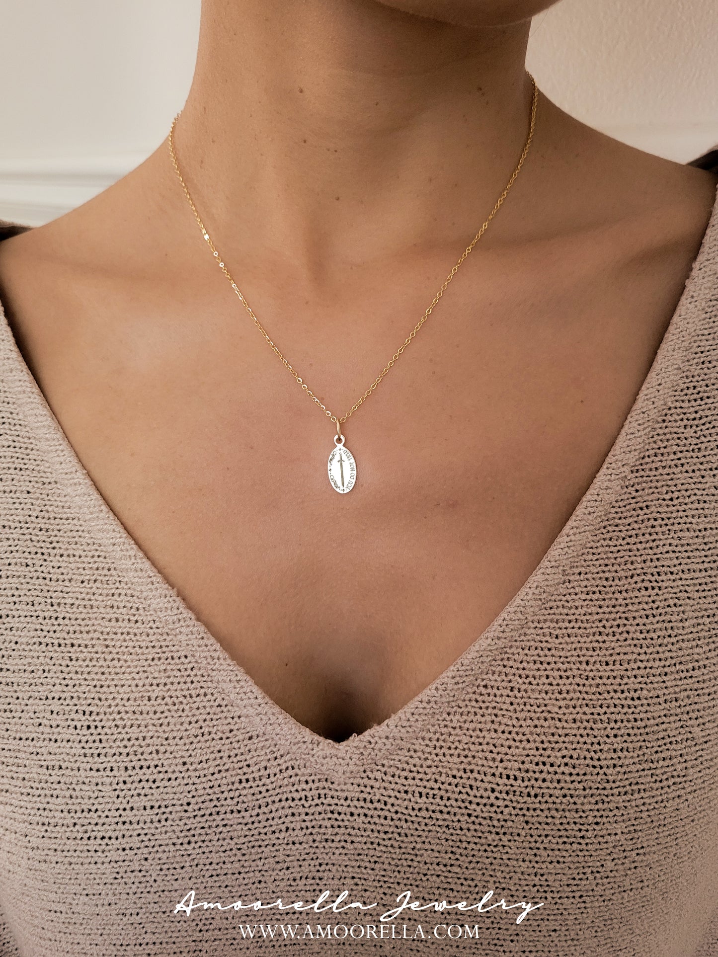 You Do Not Yield + Wyrdmarks Necklace | Throne of Glass Series
