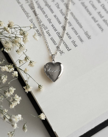 Heart Photo Locket (Engravable)
