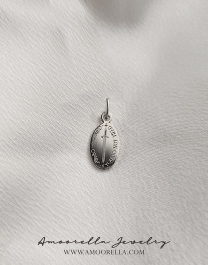 You Do Not Yield + Wyrdmarks • Pendant | Throne of Glass Series